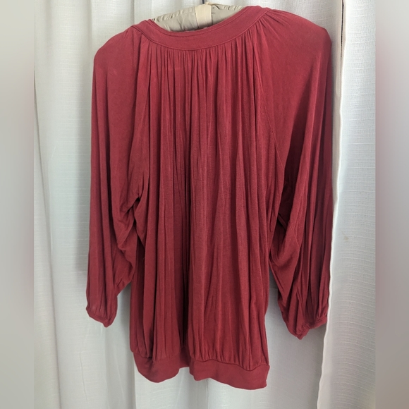 Free People Distressed Bohemian top, size Medium - Picture 7 of 7